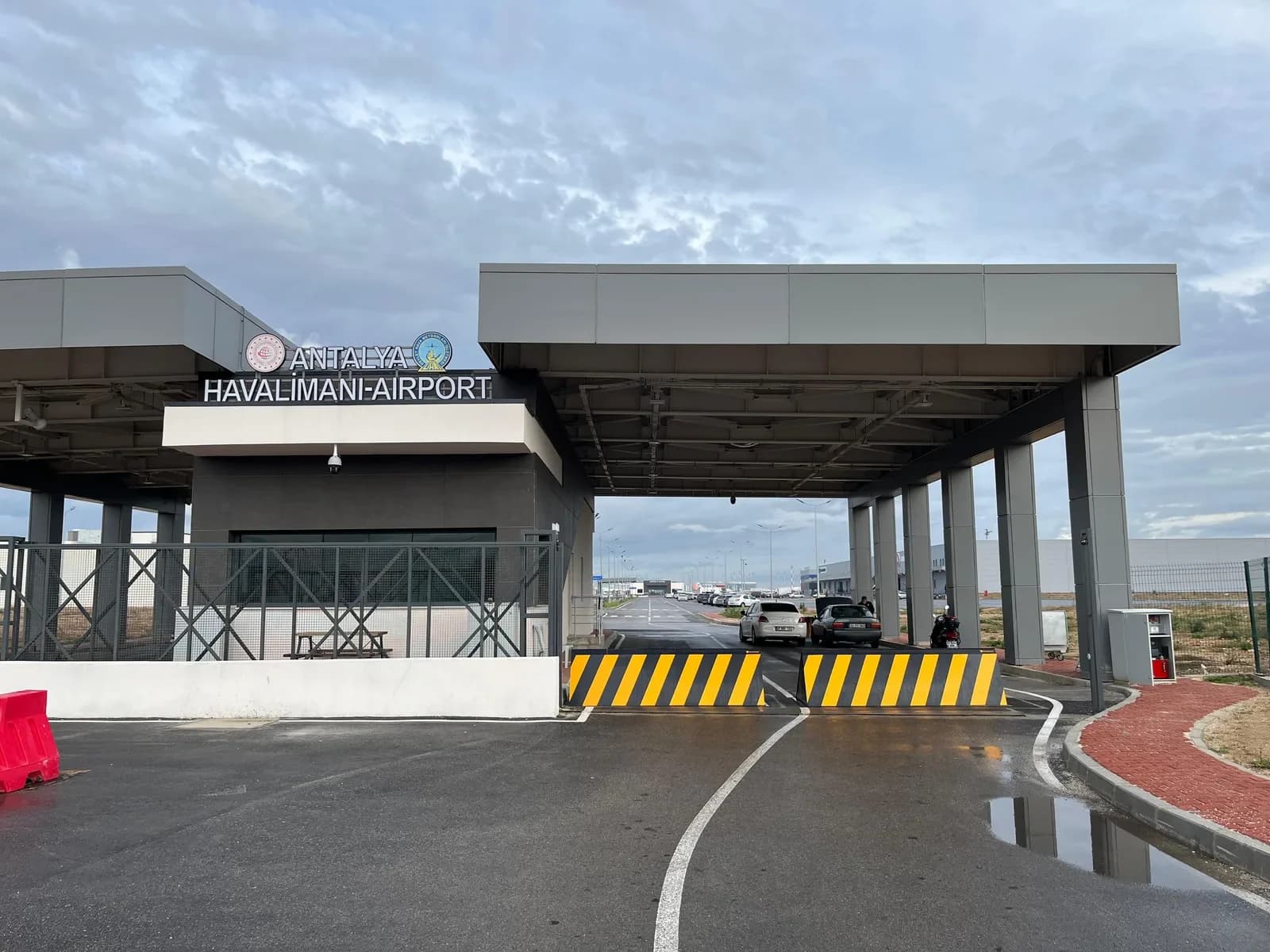 Antalya Havalimanı VIP Kapısı — 4. görsel