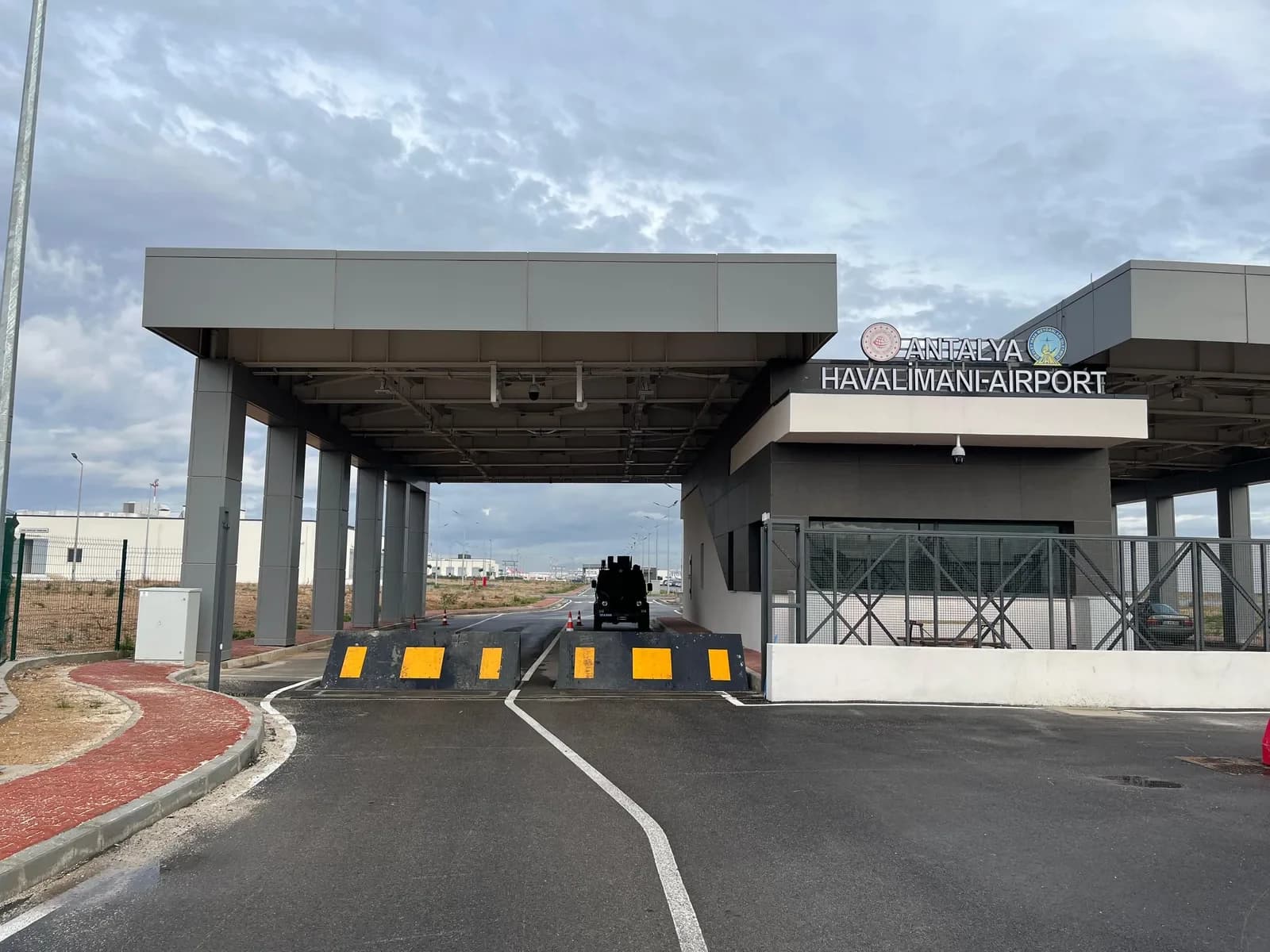 Antalya Havalimanı VIP Kapısı — 5. görsel